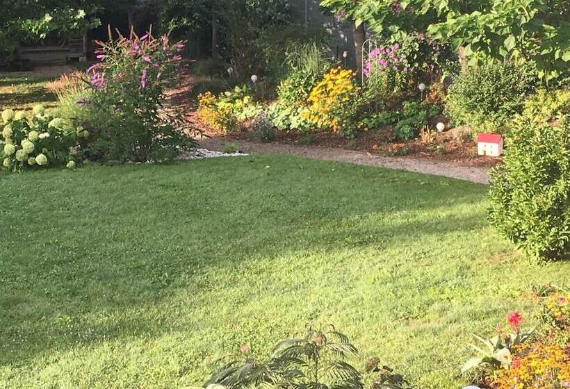 בית מלון כפרי Herberts Stubn