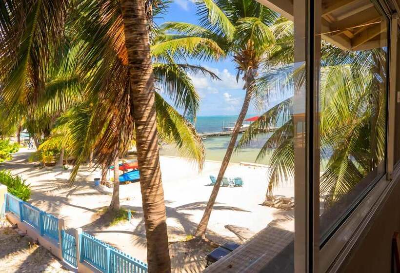 בית מלון כפרי Island Magic Beach Resort