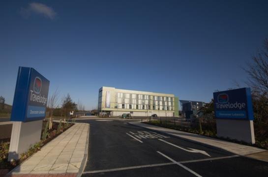 Отель Travelodge Doncaster Lakeside