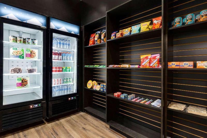 Microtel Inn & Suites By Wyndham Estevan