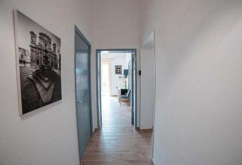 تختخواب و صبحانه I Balconi Di Porta Mazara