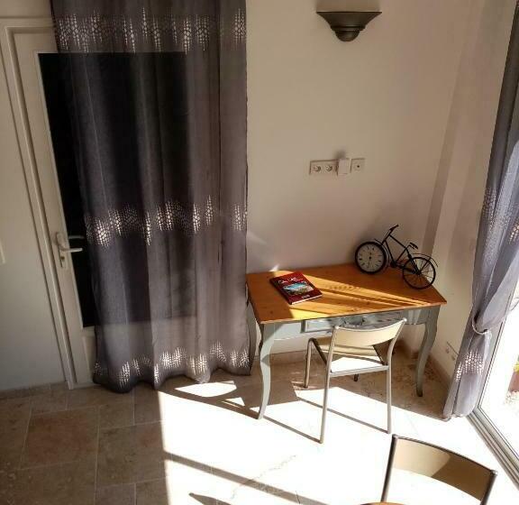 Bed and Breakfast Lou Pitchoun Cabanon