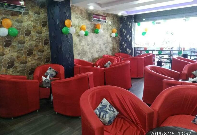 בית מלון כפרי Golden Tulip