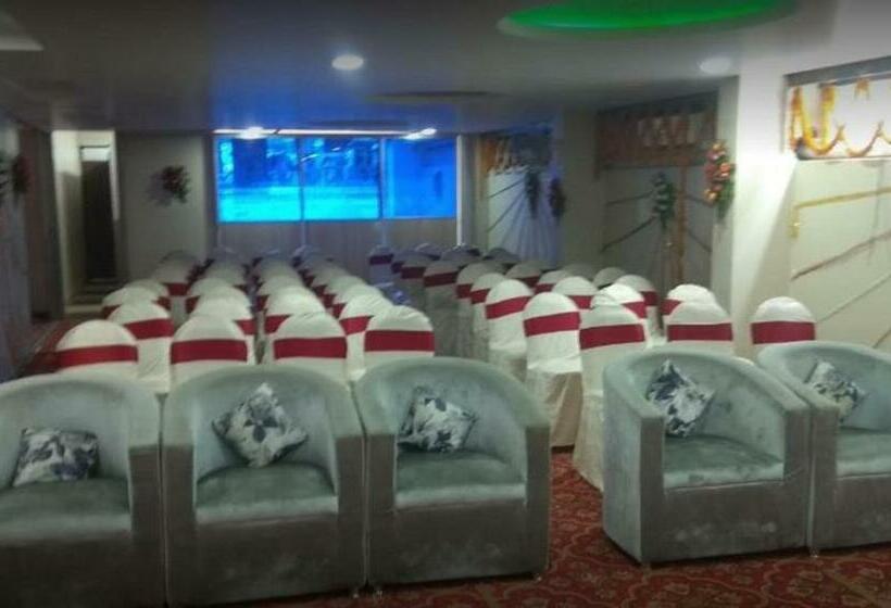 בית מלון כפרי Golden Tulip