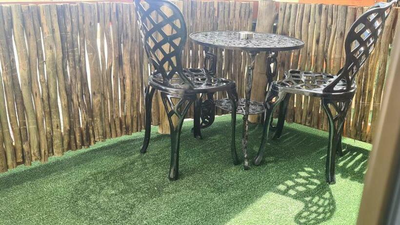 Пансион Aloe View Guesthouse