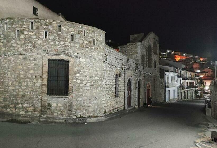住宿加早餐  Antica Dimora Palazzo Rovitti