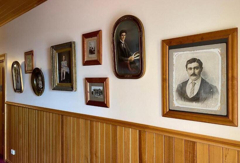 ペンション Hanlon Guest House