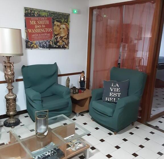 פנסיון Hostal El Molino