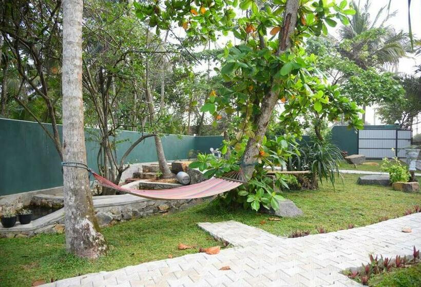 Пансион Relax House
