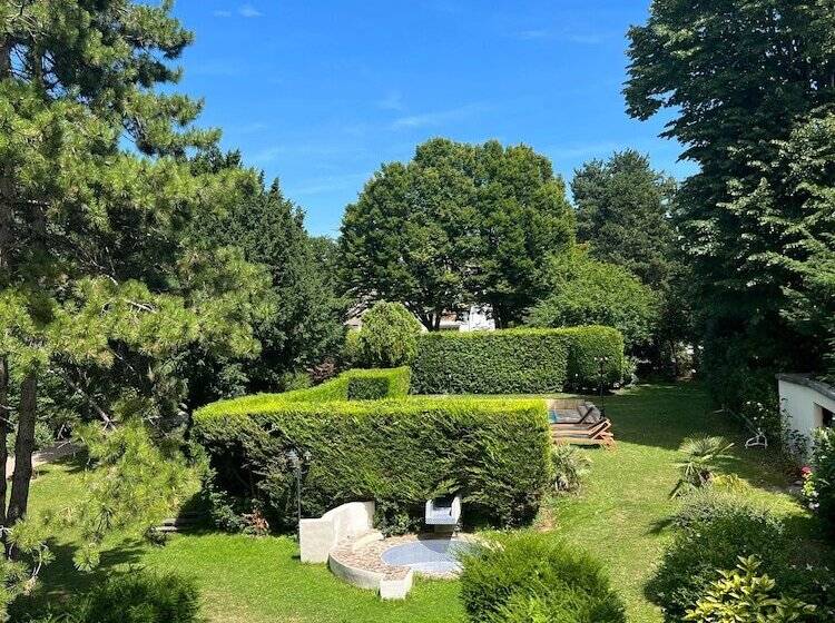 민박 Le Domaine De Montmorency