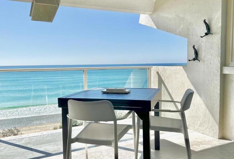 호텔 84 The Spit Holiday Apartments