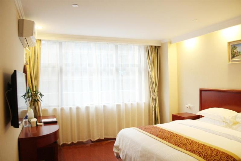 ホテル Greentree Inn Nangtong Renmin Road Babaiban Express