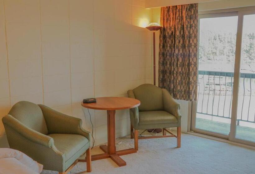 فندق The Waterfront Suites And Marina