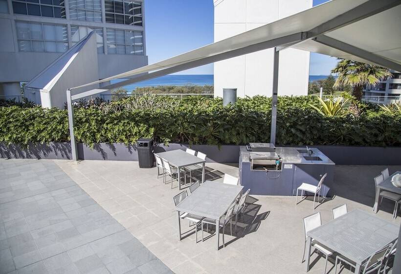 هتل Ultiqa Air On Broadbeach