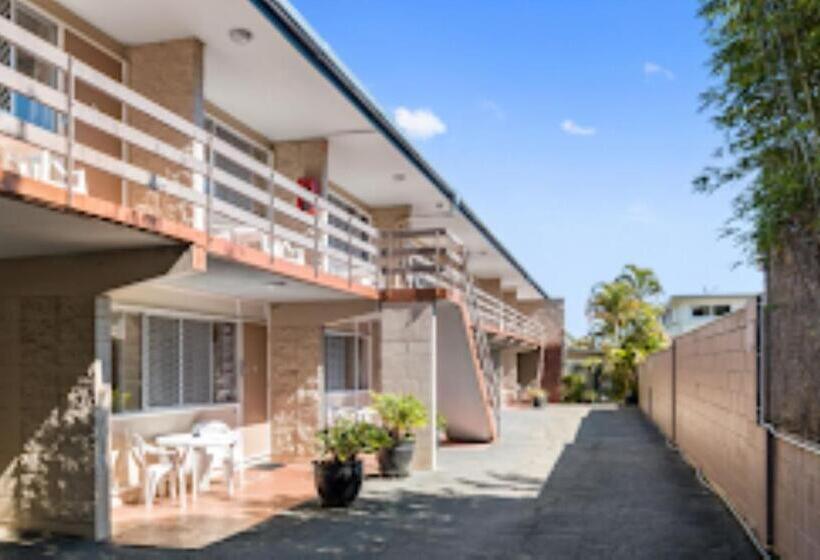 モーテル Browns Broadbeach