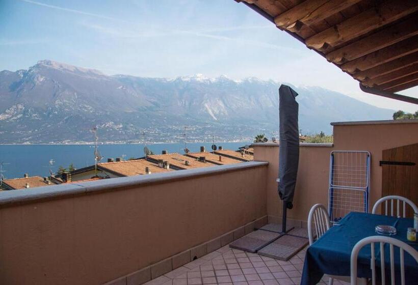 تختخواب و صبحانه Guesthouse Villa Tamas