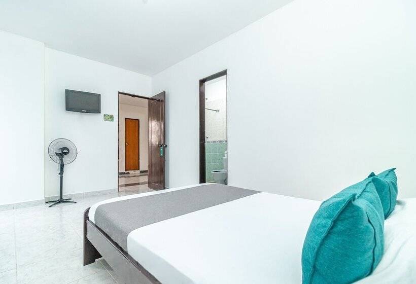 هتل Ayenda Vanguard