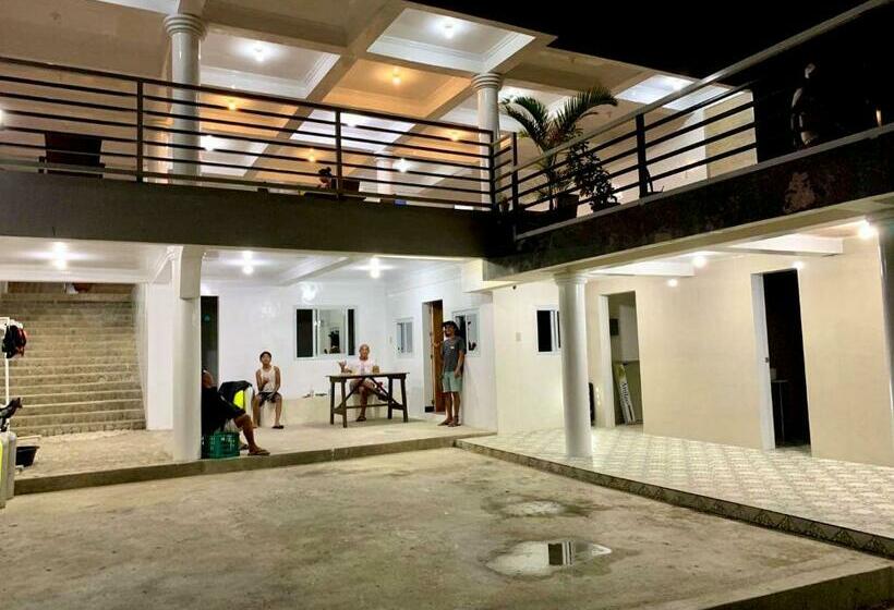 酒店 Pamanilao And Padoy S Dive Camp