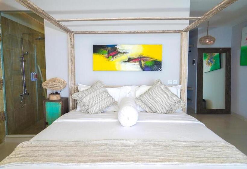 هتل Theodor At Labuan Bajo