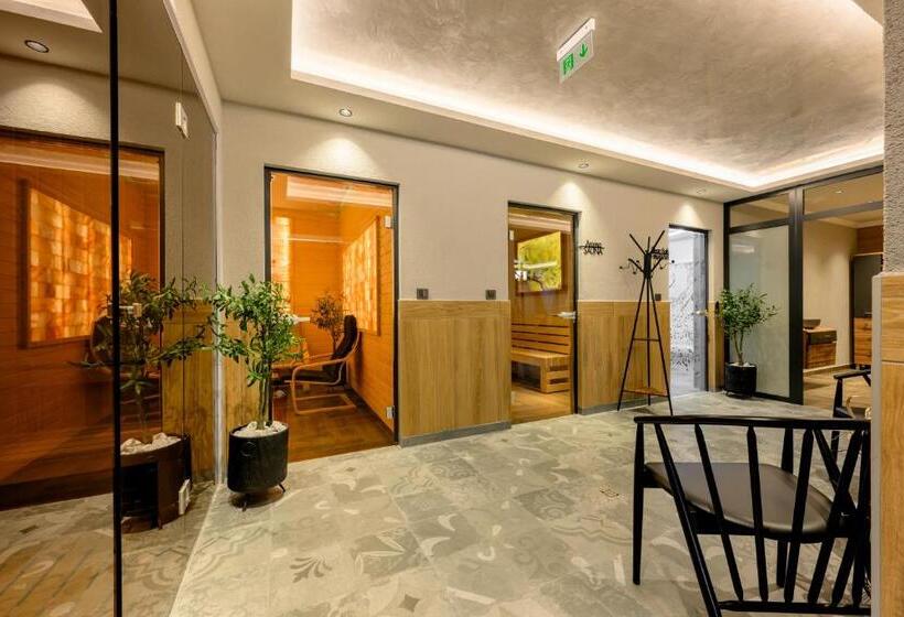 هتل Aquamarine   Wellness & Spa