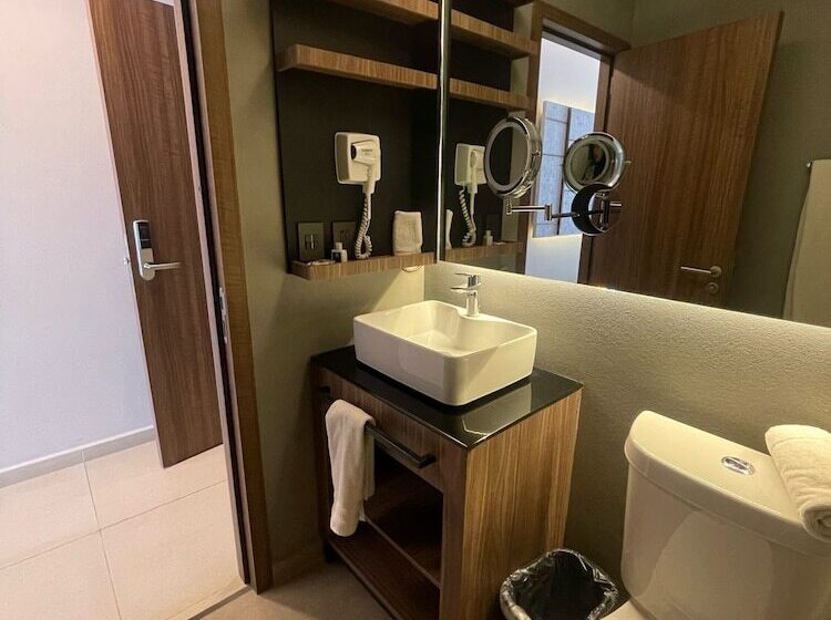 فندق Casino Vía Dorada