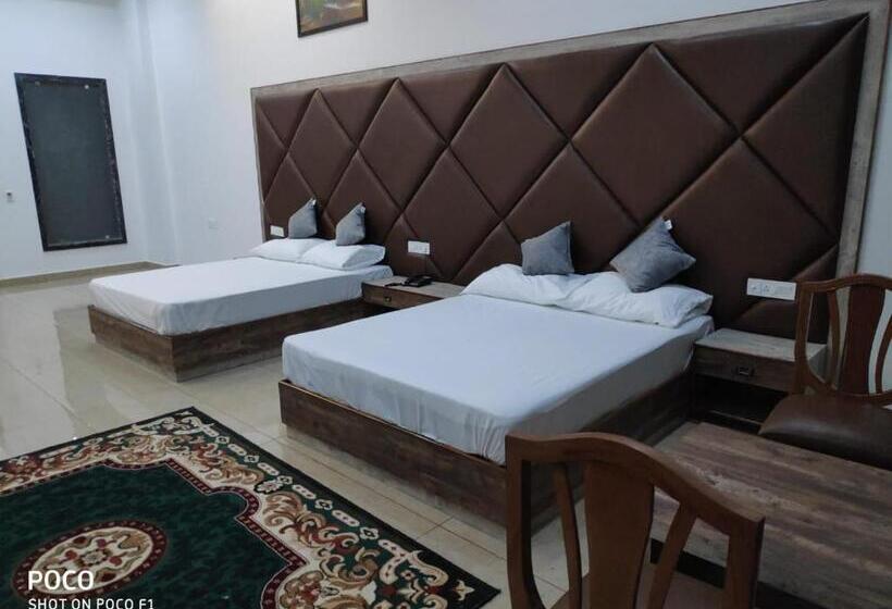فندق Jeet Desert Resort