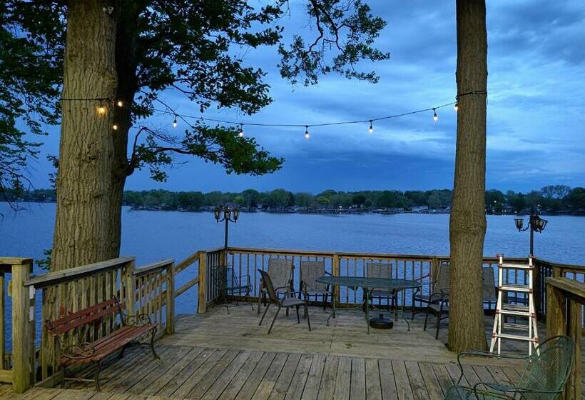 호텔 Shafer Lakeside Resort