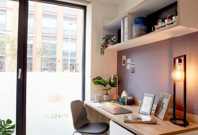 هاستل Stylish Rooms And Studios   Coventry   Campus Accommodation