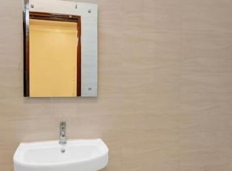 هتل Treebo Silver Stallion