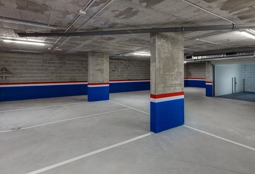 Sercotel Granada Suites