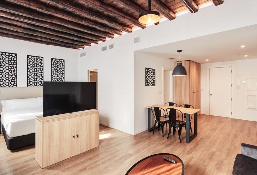 Sercotel Granada Suites