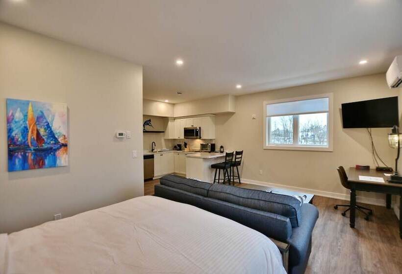 호텔 The Landing   Extended Stay Quarters