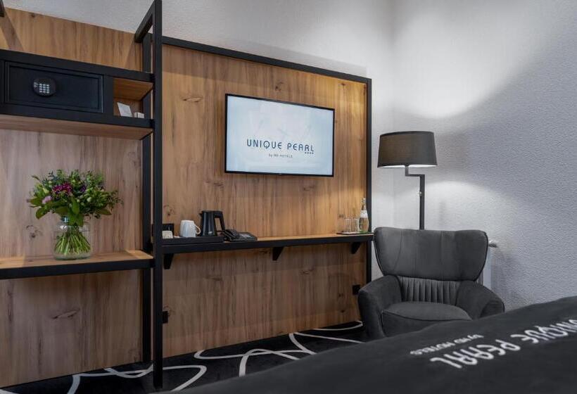 هتل Unique Pearl