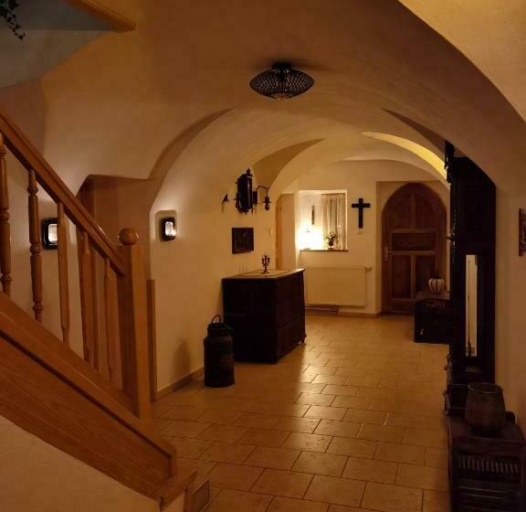 住宿加早餐  Haus Fiegl