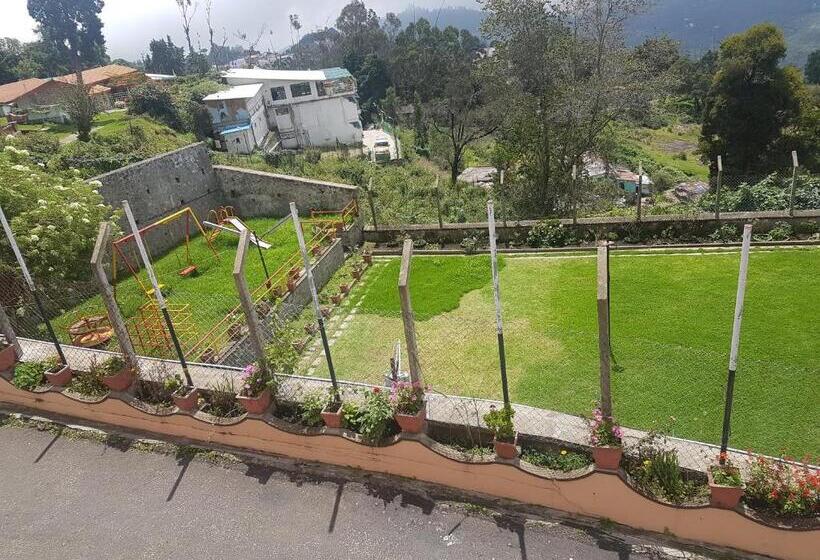 تختخواب و صبحانه Kumaragiri Cottages Kodaikanal