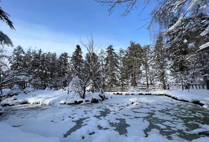 Den S Hotel Yonezawa