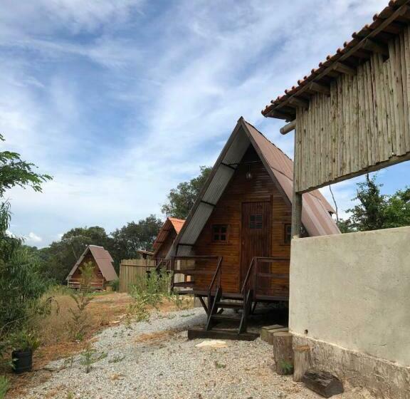 Общежитие Colinas Do Braga Chalés