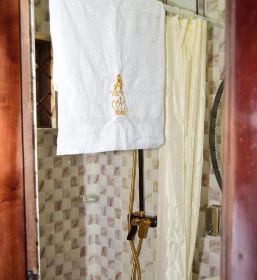 فندق Absor Royal