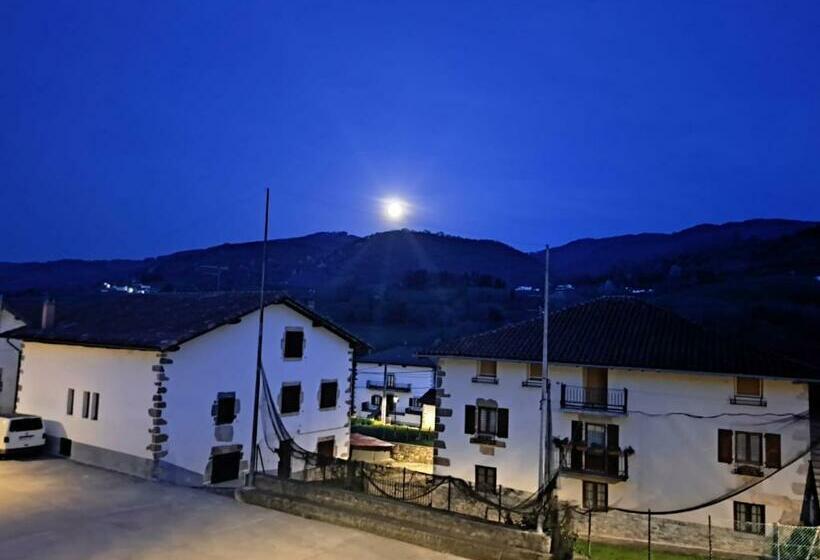 Пансион Posada De Oitz