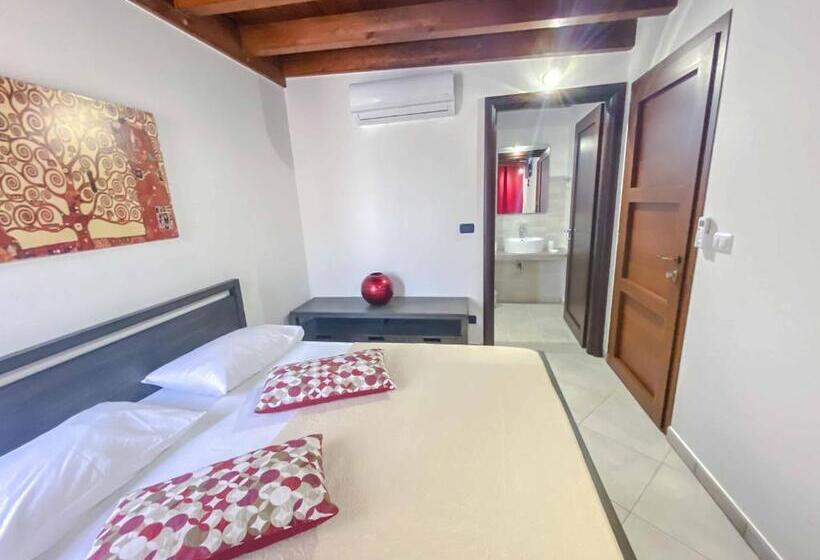 تختخواب و صبحانه Aparthotel Cortellenica