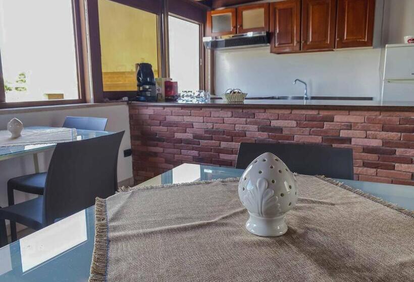 تختخواب و صبحانه Aparthotel Cortellenica