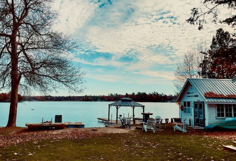 Bobcaygeon Resort
