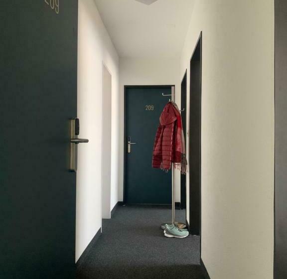 هتل B&b Stossplatz