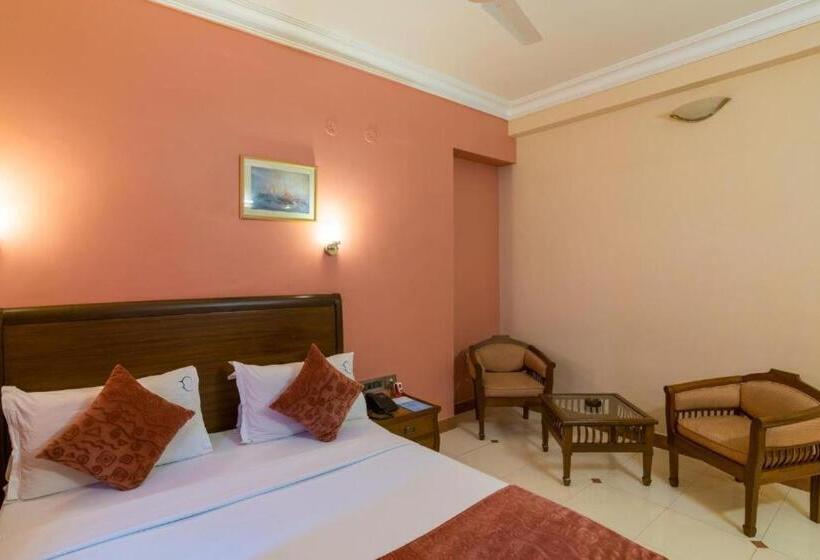 בית מלון כפרי Crescent Park