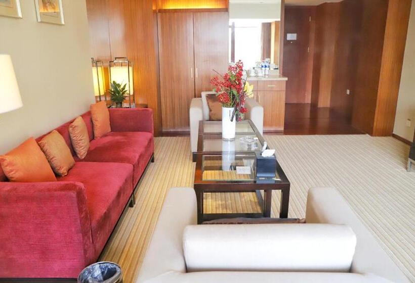 Отель Jinling Riverside