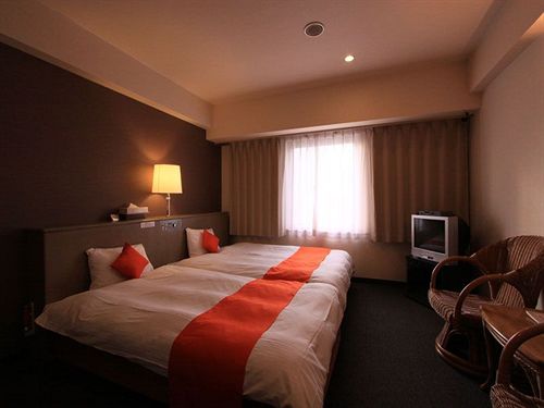 酒店 Shinsaibashi Lions Rock