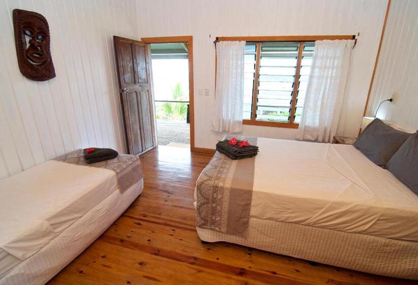 استراحتگاه Deco Stop Lodge