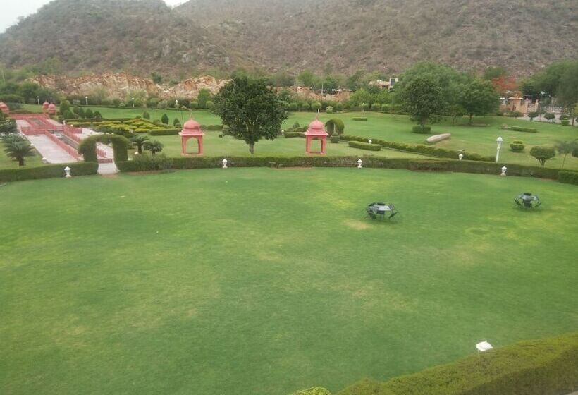 The Gold Palace & Resorts