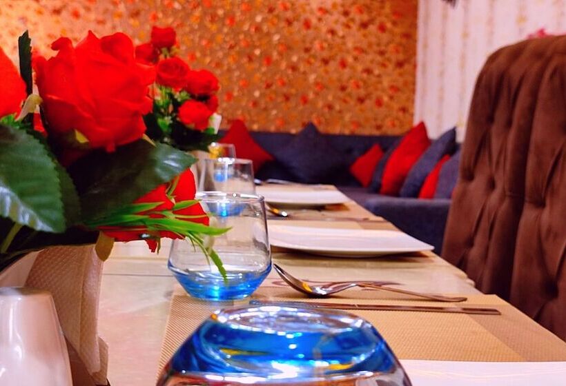 Aradhna Inn By Shrigo Hotels