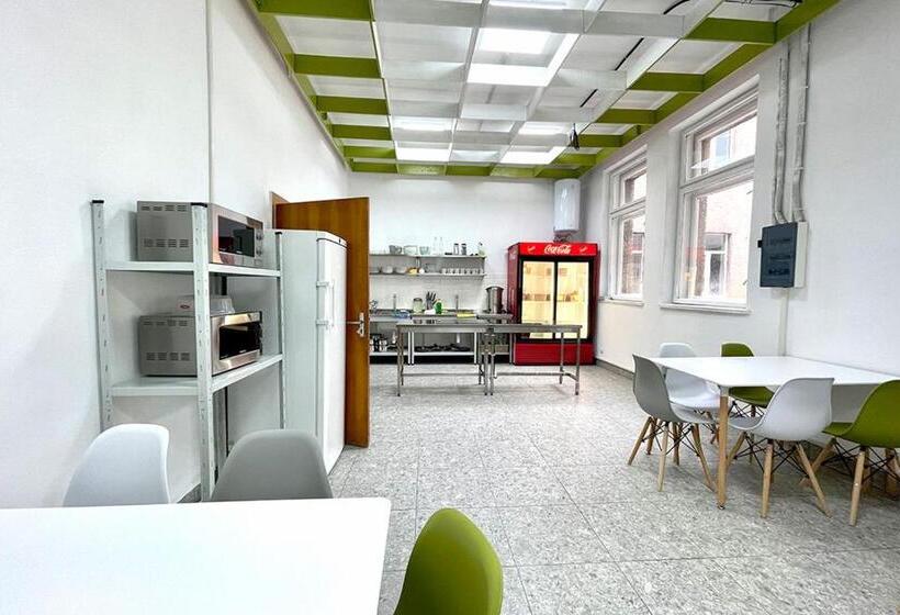 Khust Hostel